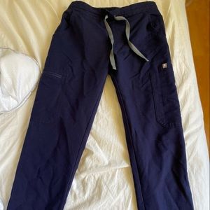 Figs -Scrub Petite Pants